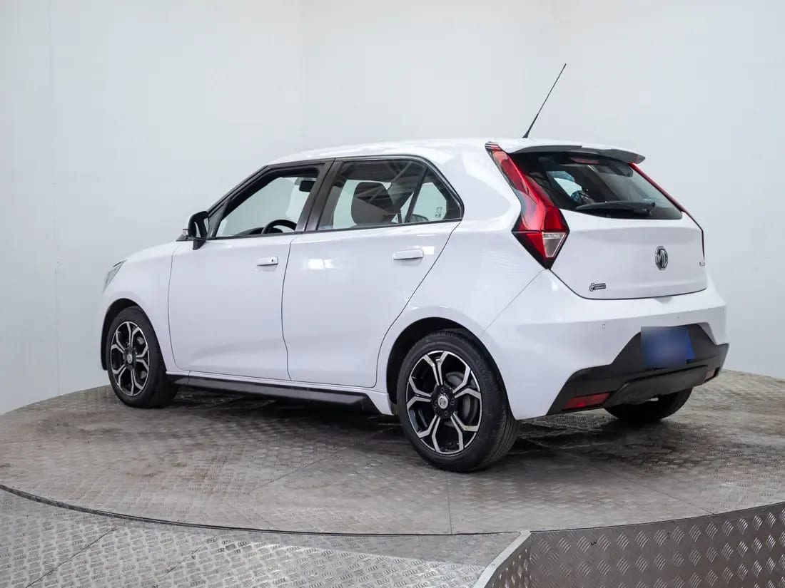 MG 3 Mg 3 1.5 Com At año 2023