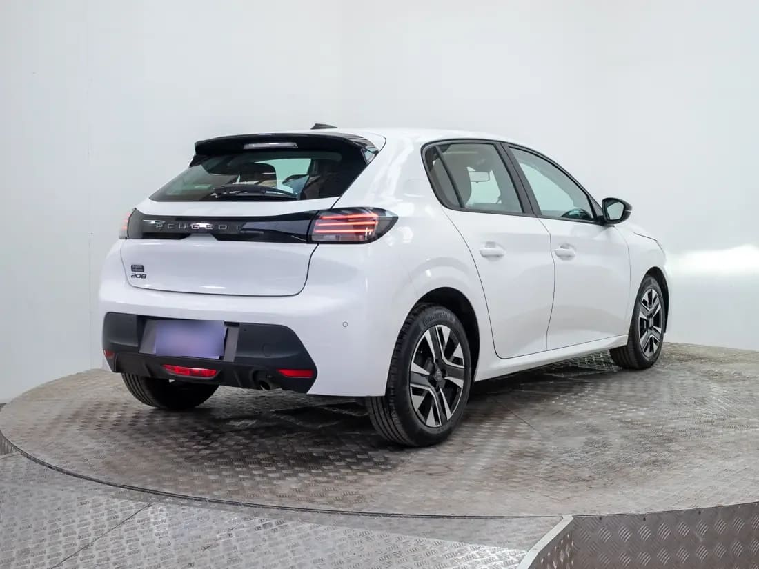 Peugeot New 208 Mca Active Gasolina 100hp Mt año 2026