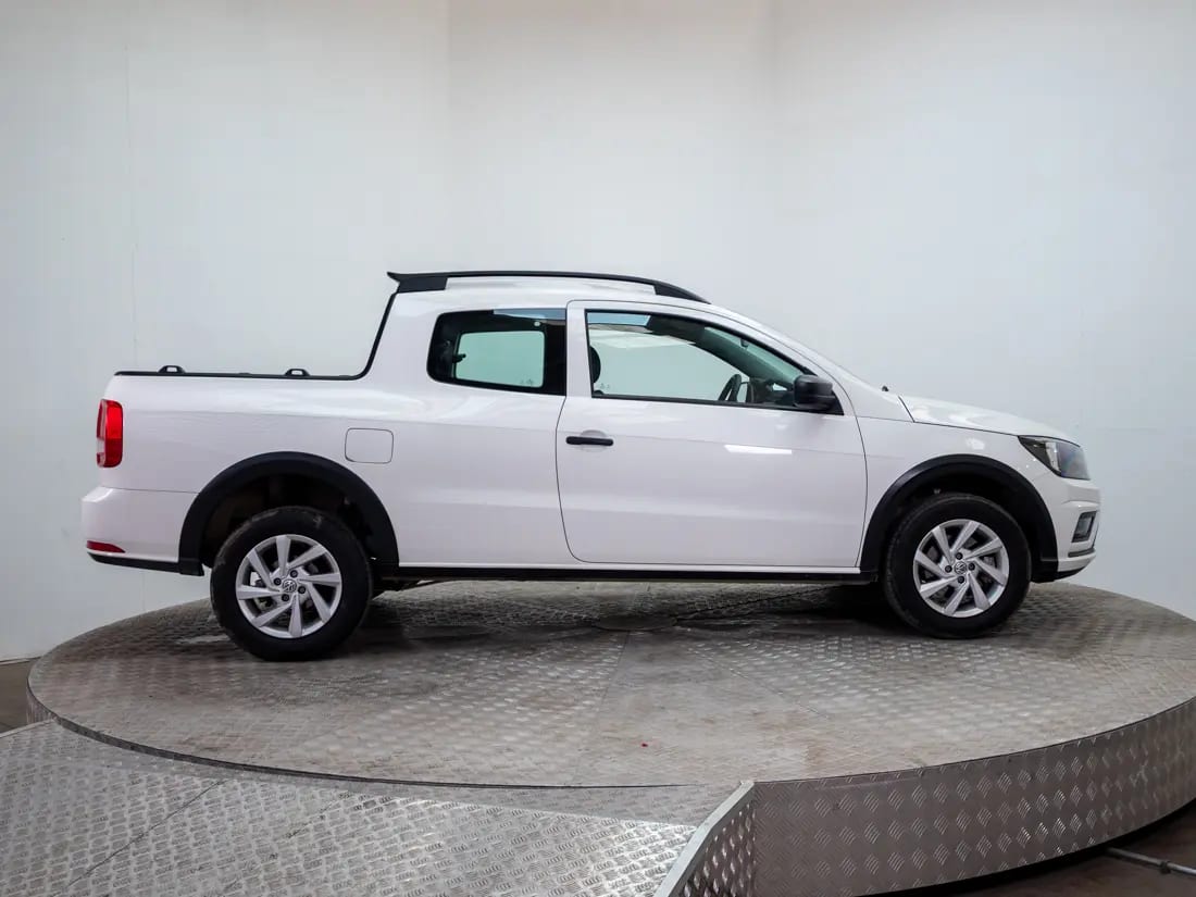 Volkswagen Saveiro 1.6 Doble Cabina Comfort-Line Mt año 2022
