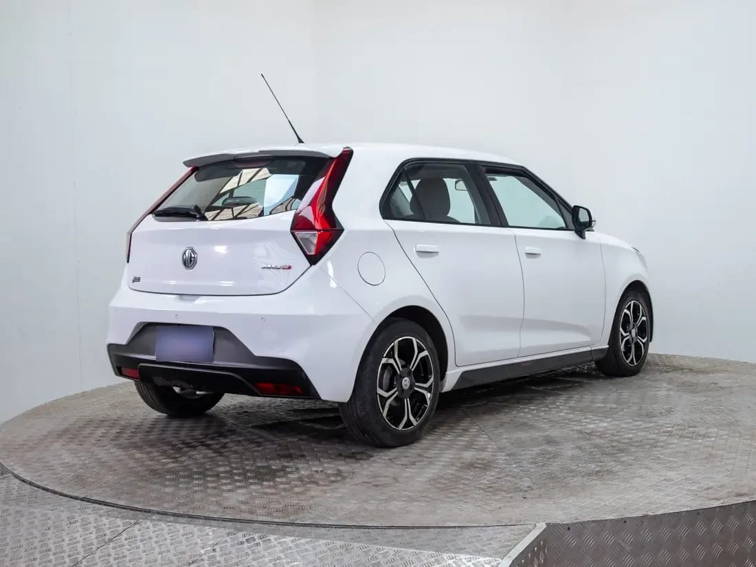 MG 3 Mg 3 1.5 Com At año 2023