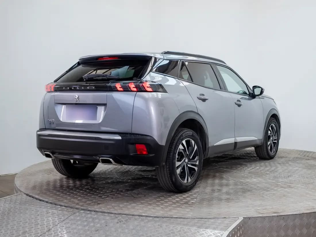 Peugeot 2008 1.2 Allure Pack Puretech 130 Mt año 2021