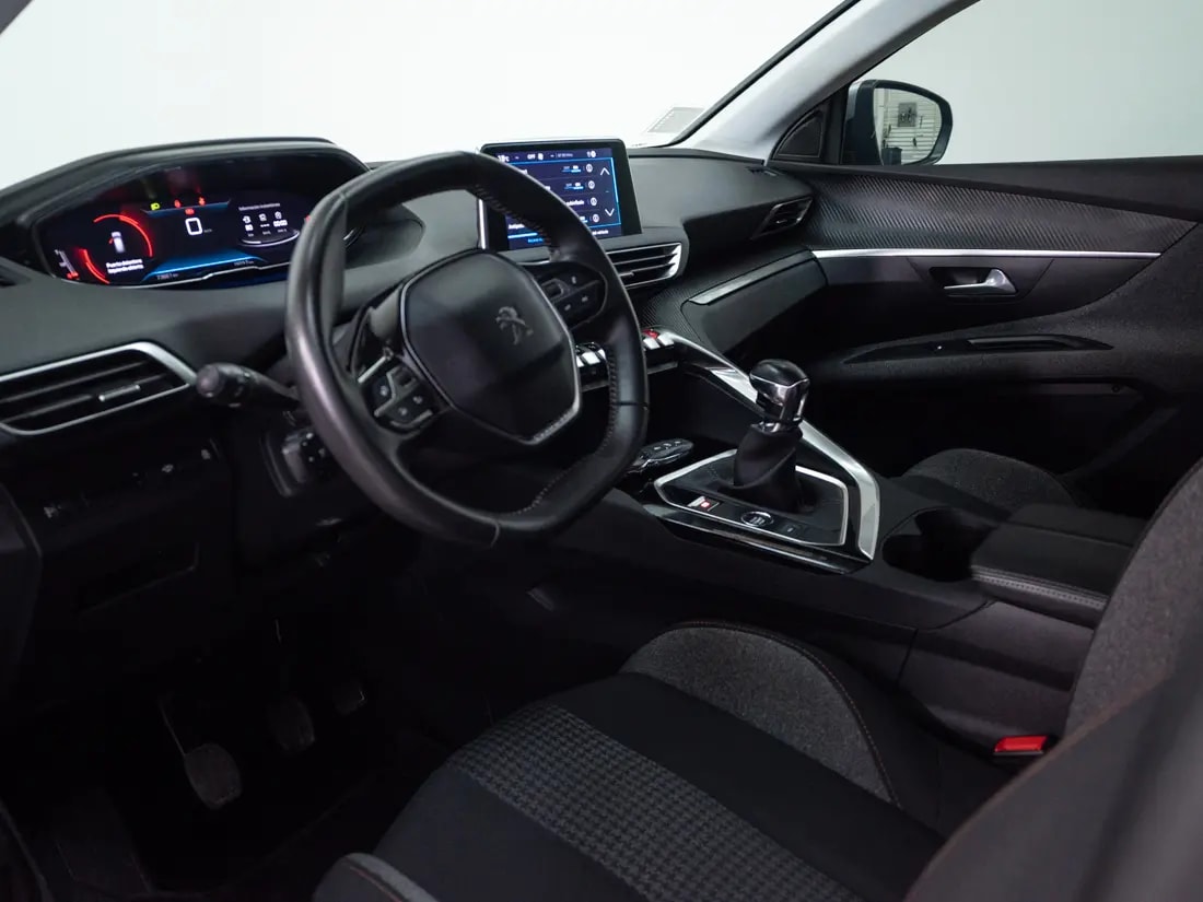 Peugeot 3008 1.5 Active Bluehdi 130 Mt Diesel año 2022