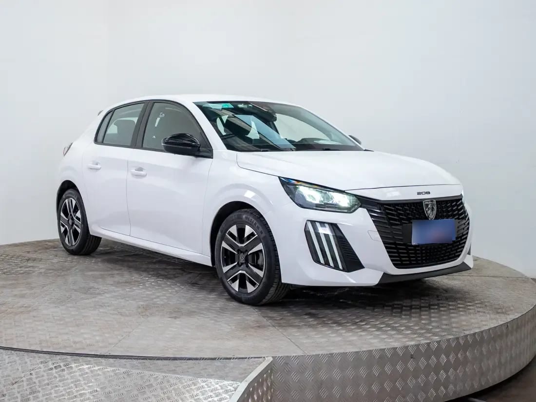Peugeot New 208 Mca Active Gasolina 100hp Mt año 2026