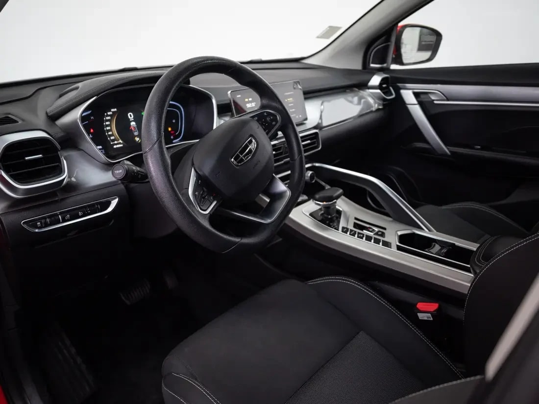 Geely Coolray 1.5 Comfort 7dct At año 2023