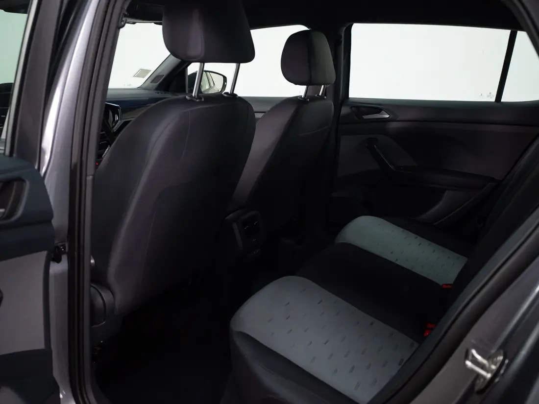 Volkswagen T-Cross 1.0 Tsi Comfortline Mt año 2022