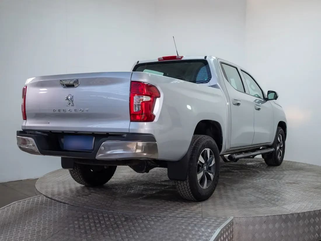 Peugeot Landtrek Active Bluehdi 180 4x4 At año 2024