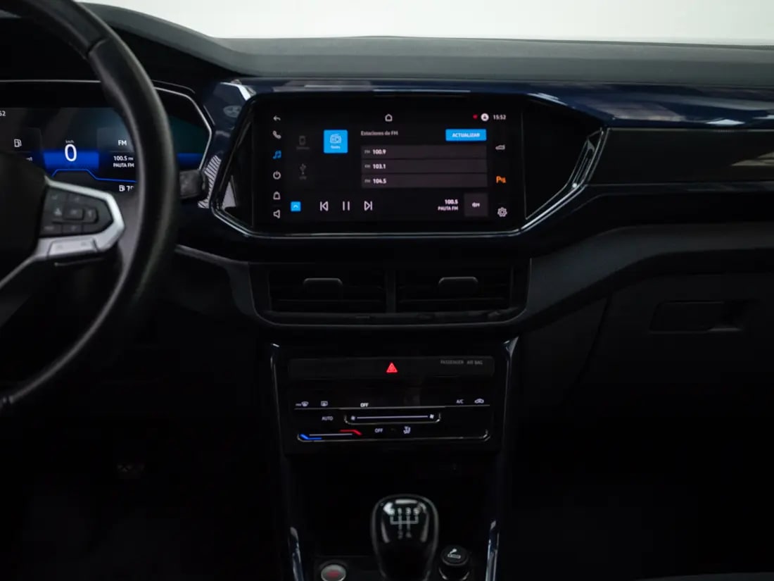 Volkswagen T-Cross 1.0 Tsi Comfortline Mt año 2022