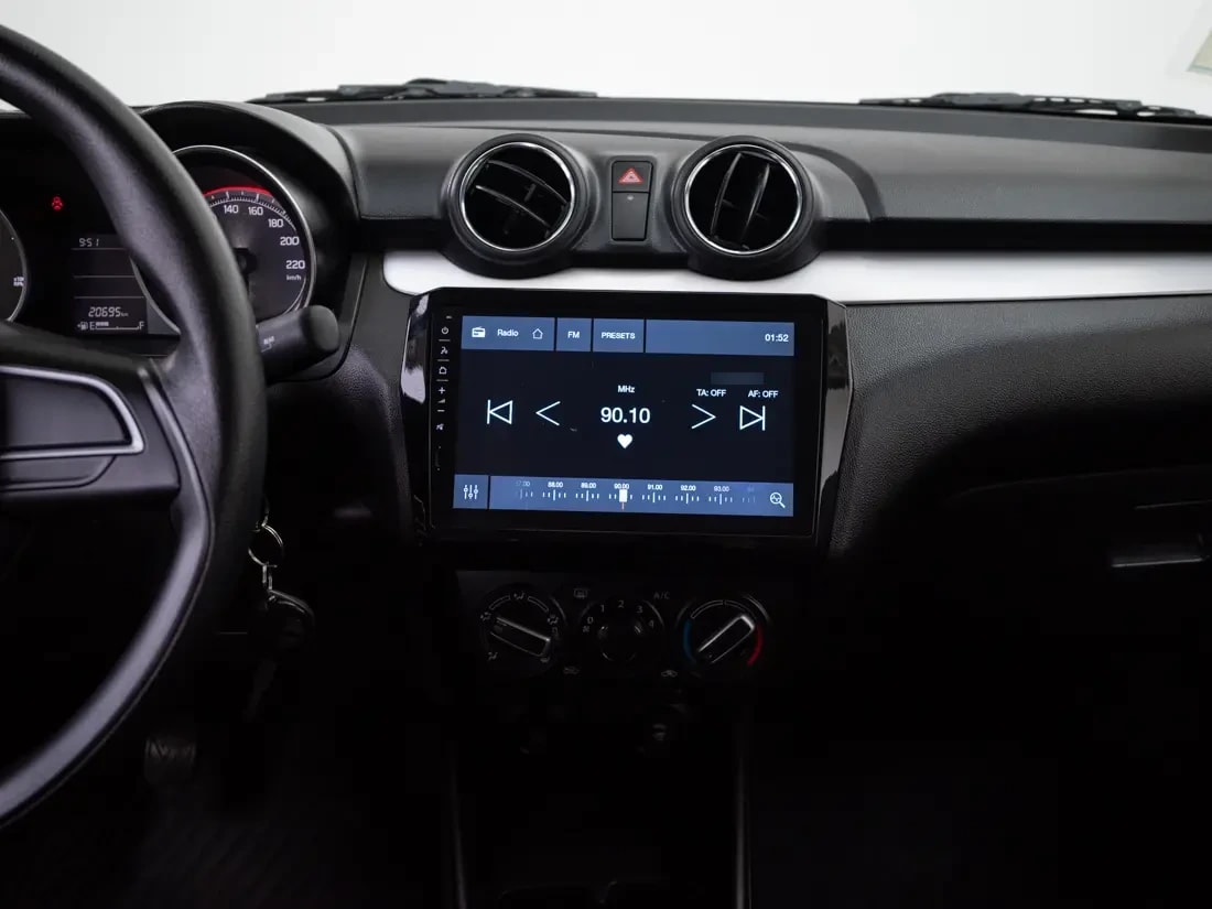 Suzuki Swift 1.2 Gl Mt año 2025