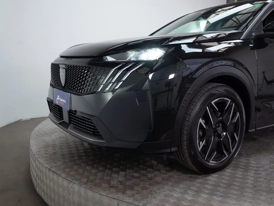 Peugeot 3008 3008 P64 Allure Mhev 136 Edct6 año 2026