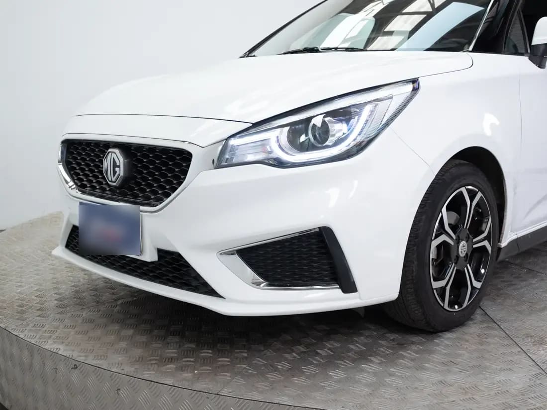 MG 3 Mg 3 1.5 Com At año 2023