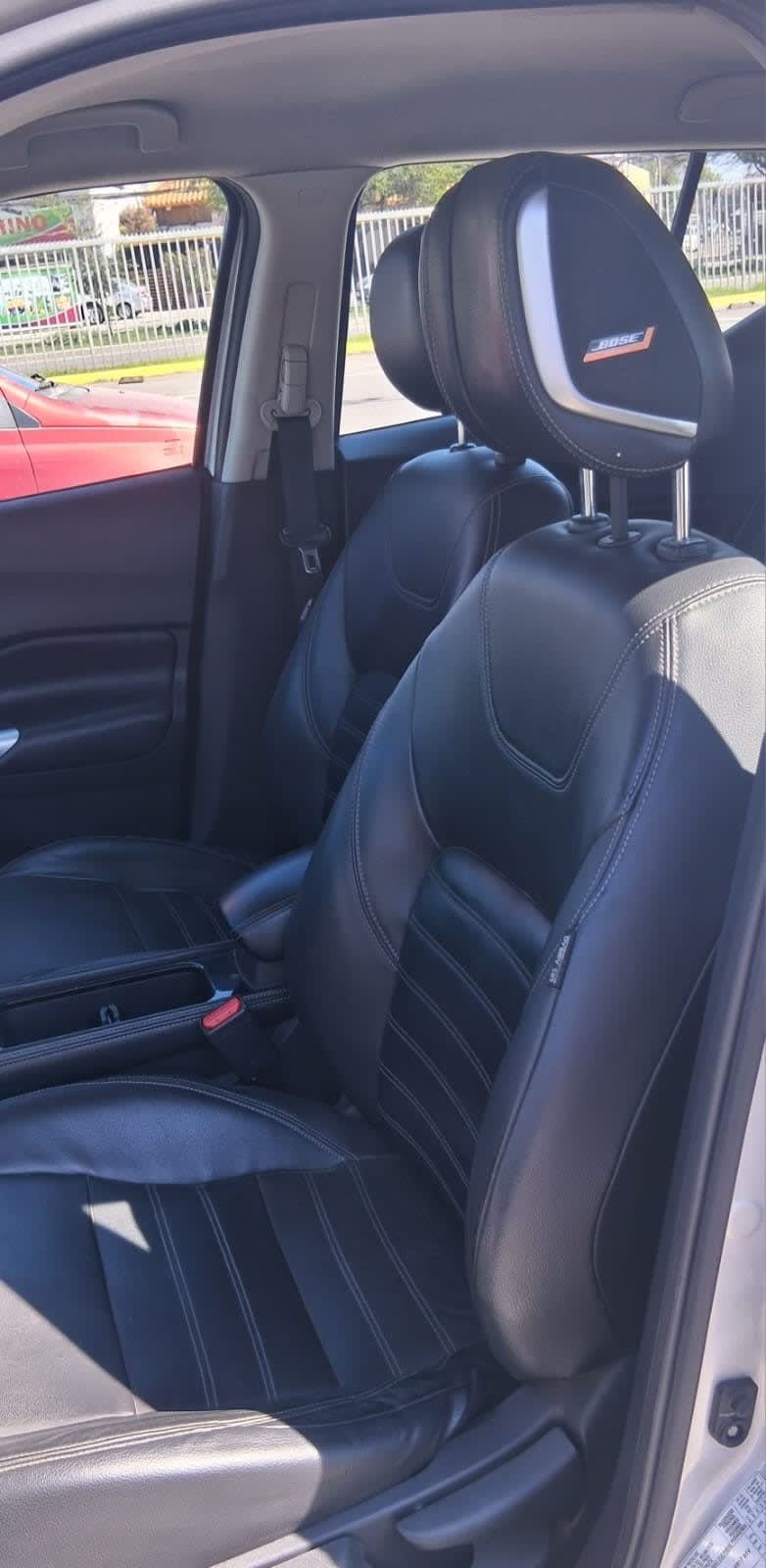 NISSAN KICKS 1.6 Sense Mt año 2021