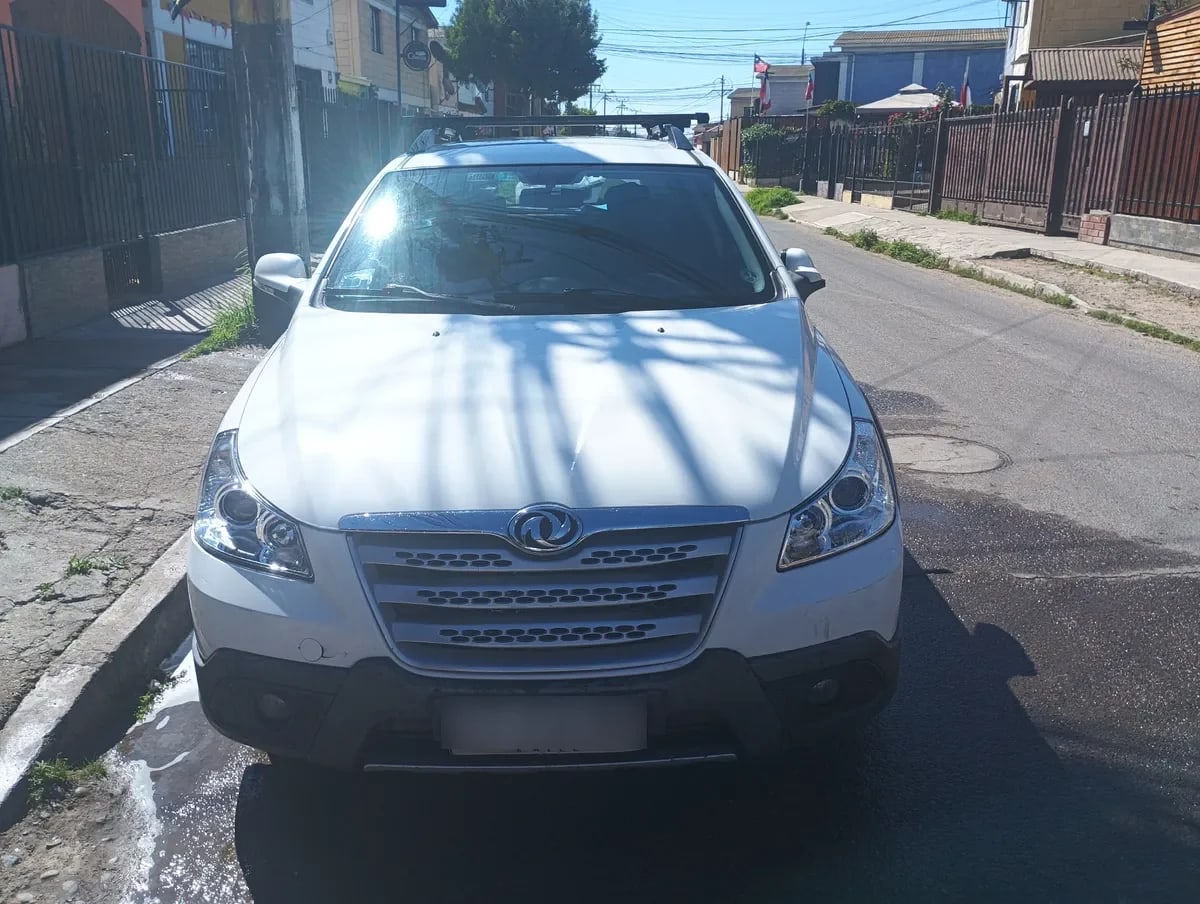 Dongfeng H30 1.6 Cross Elegante Mt año 2014