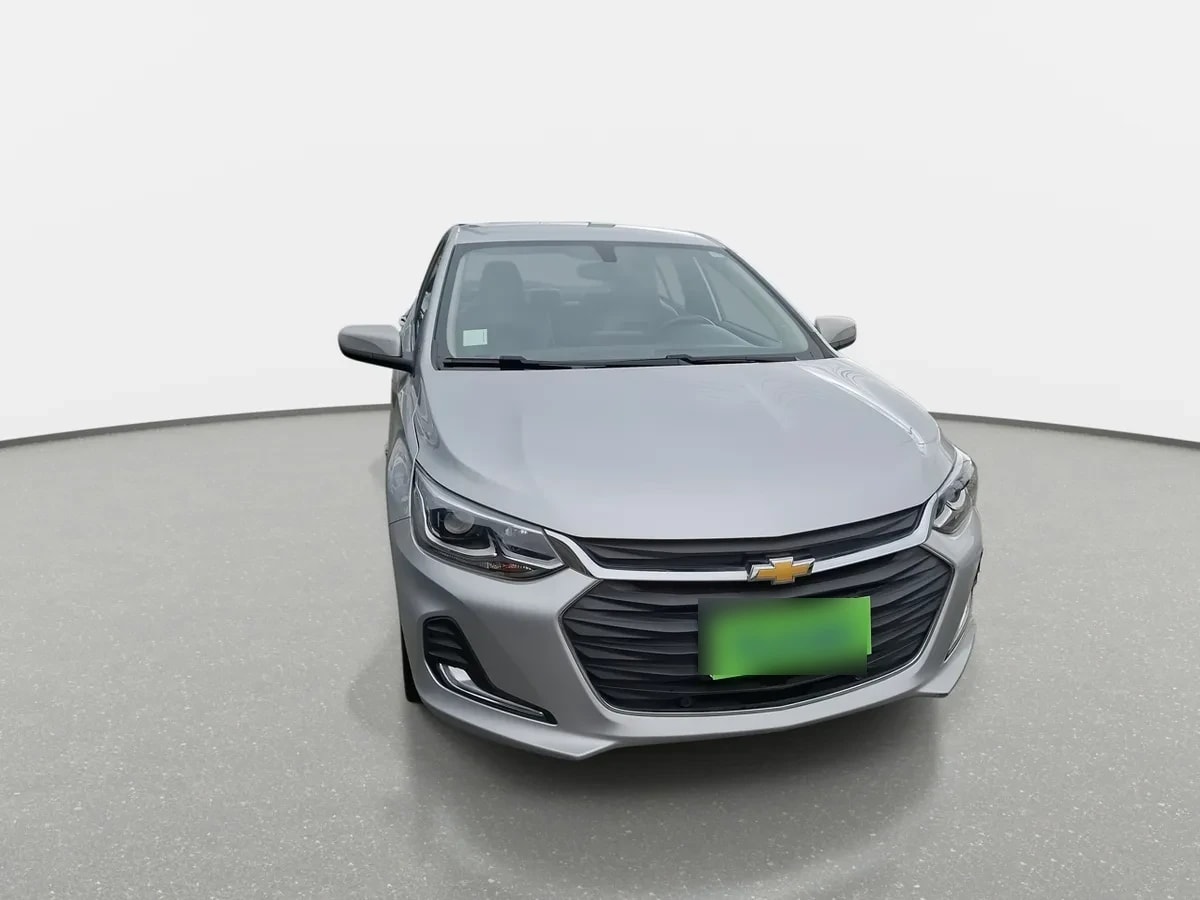 Chevrolet Onix 1.0t Premier 4x2 Sdn At 4p año 2023