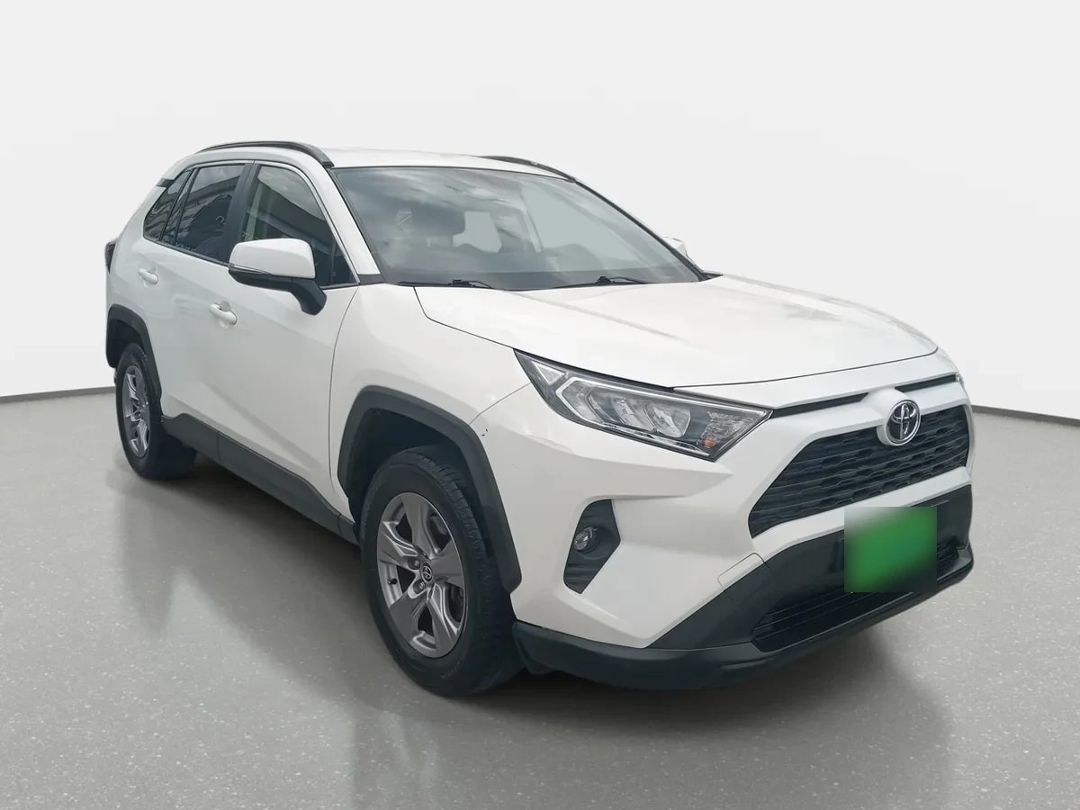 Toyota Rav 4 2.0 Le 4x4 Mt 5p año 2022