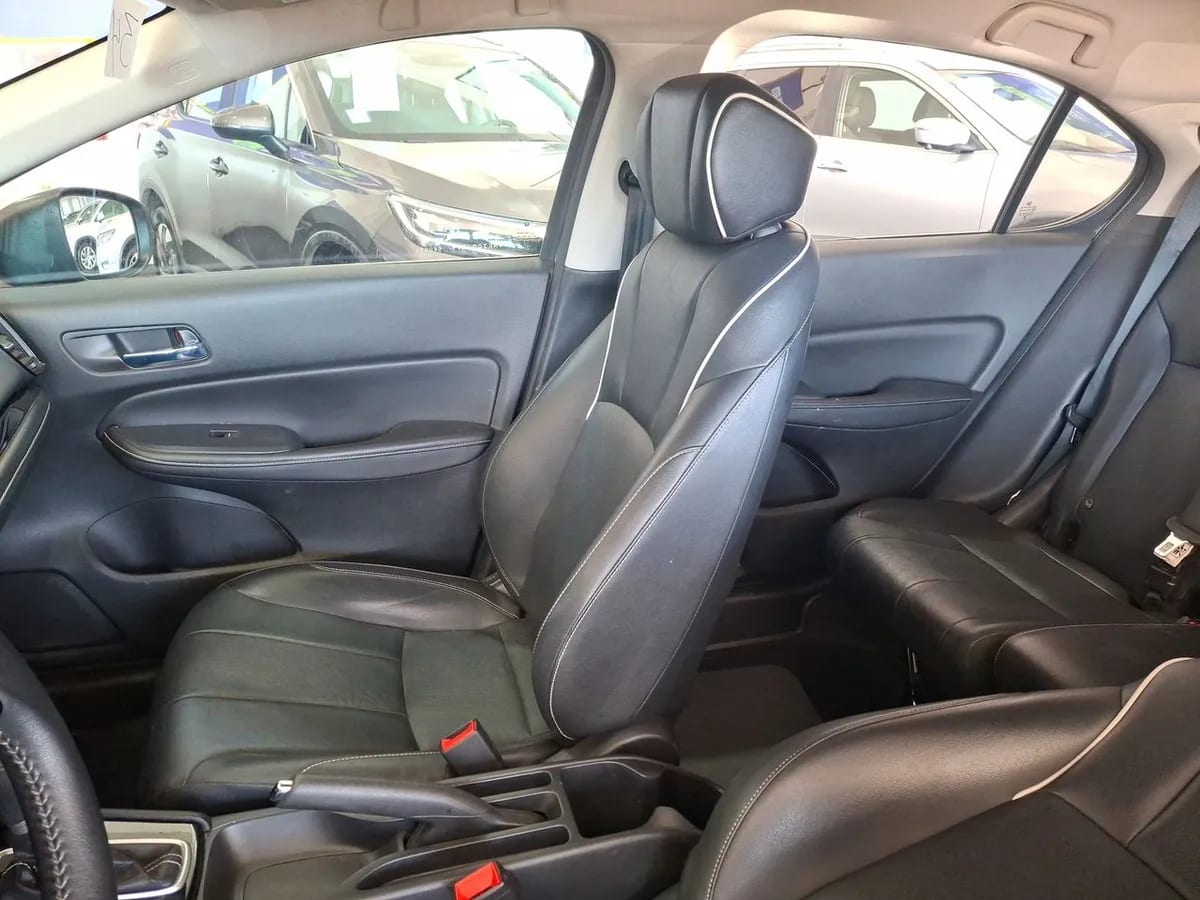 Honda City 1.5 Exl 4x2 Hb At 5p año 2023