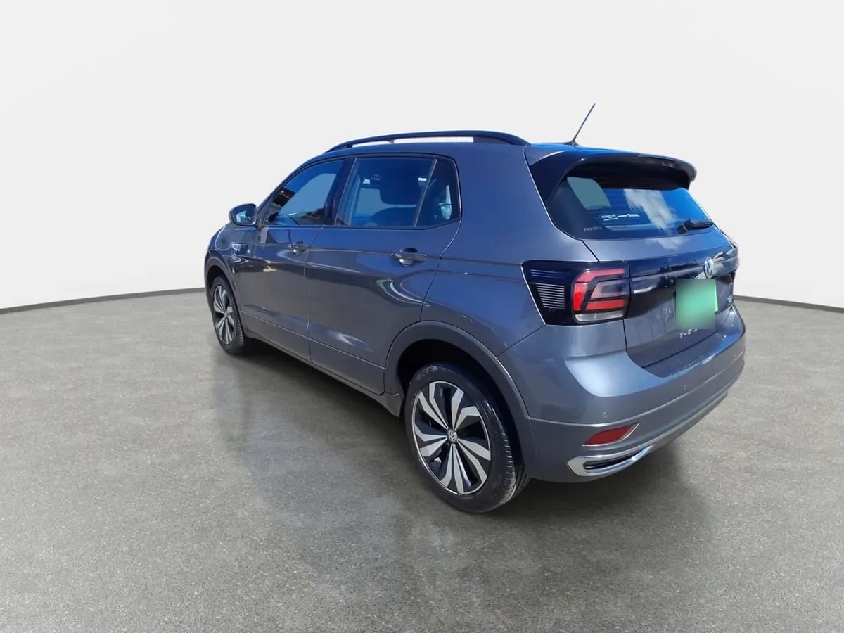 Volkswagen T-Cross 1.6 Comfortline 4x2 110 Hp At 5p año 2021