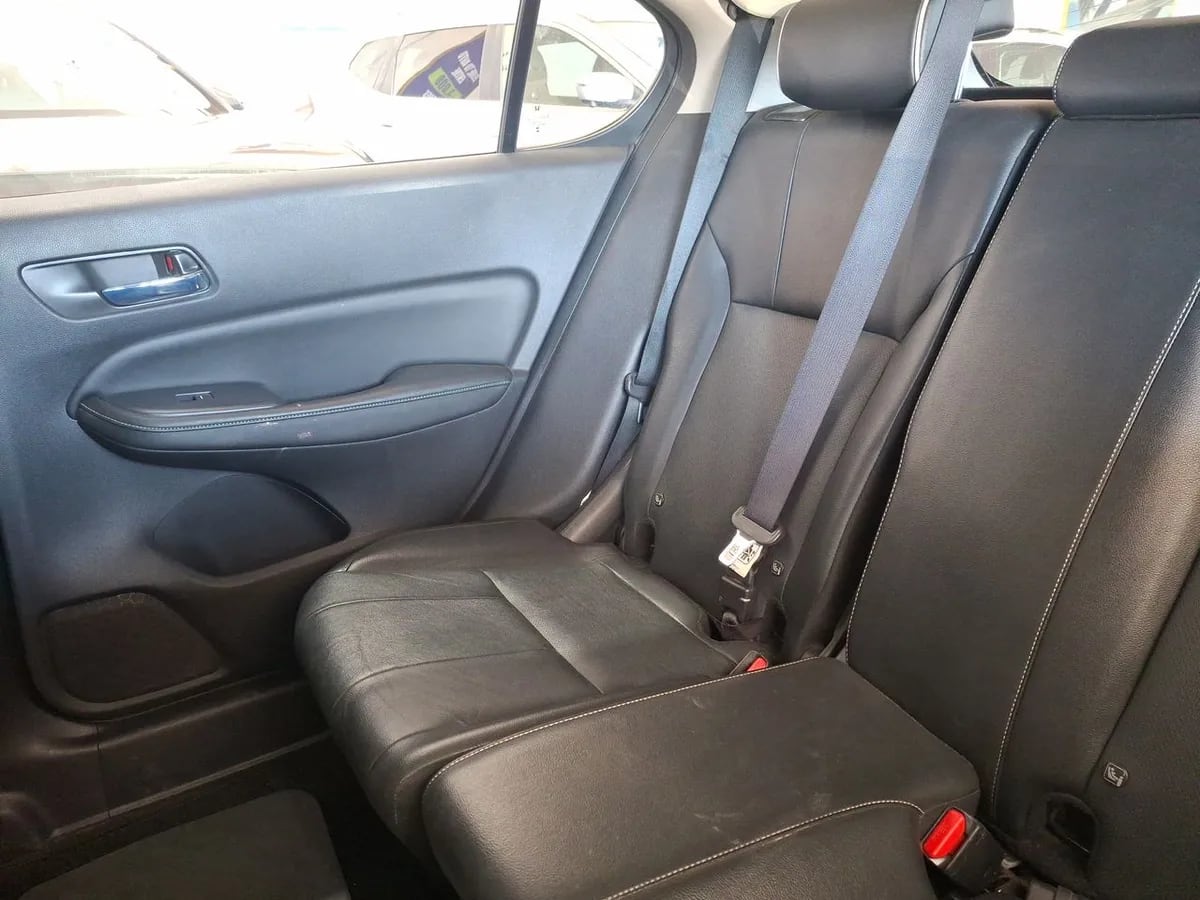 Honda City 1.5 Exl 4x2 Hb At 5p año 2023