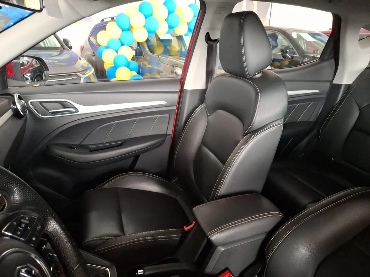 MG Mg Zs 1.5 Comfort 4x2 At 5p año 2023