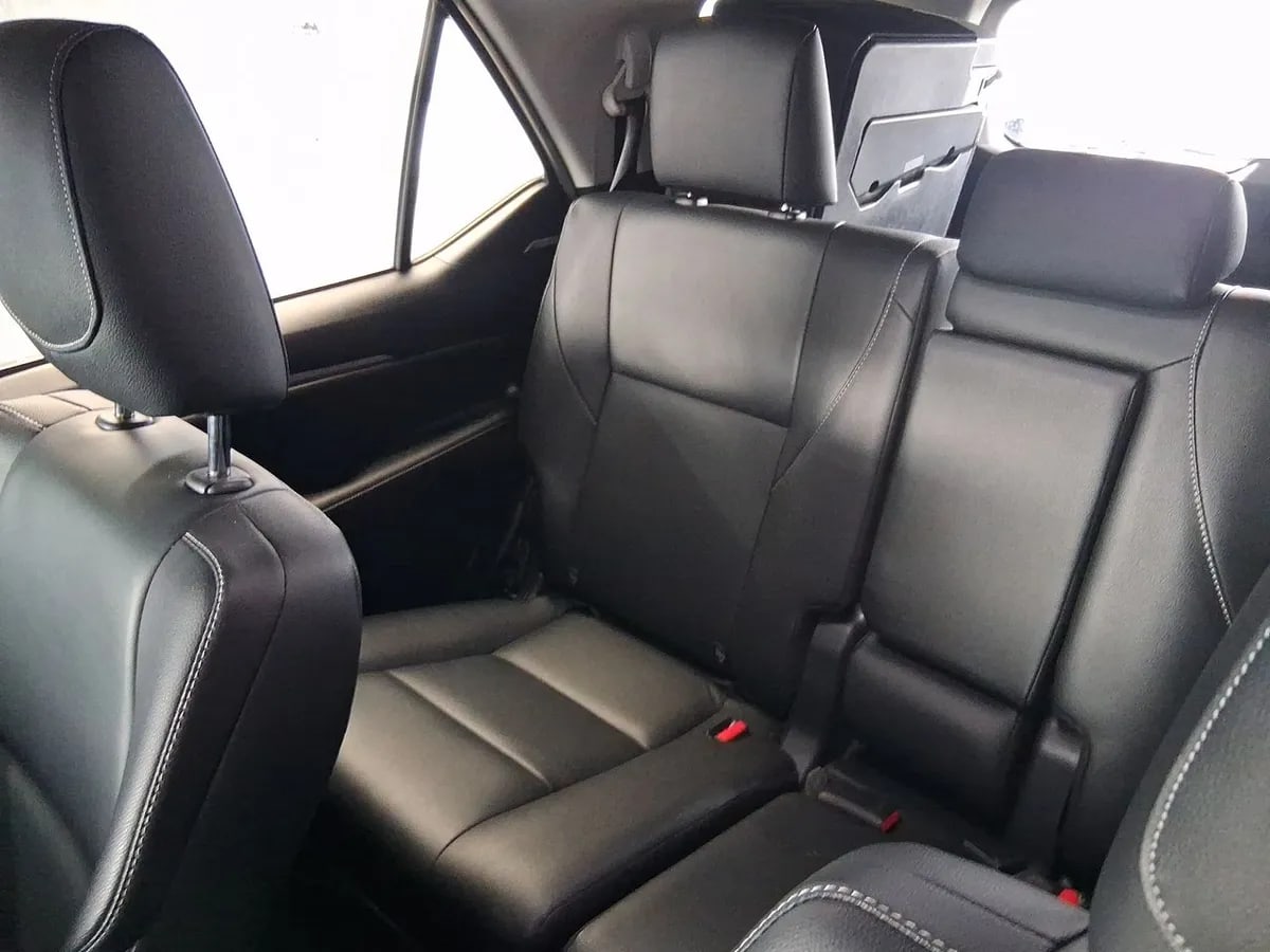Toyota Fortunner 2.7 Srx 4x2 At 5p año 2022
