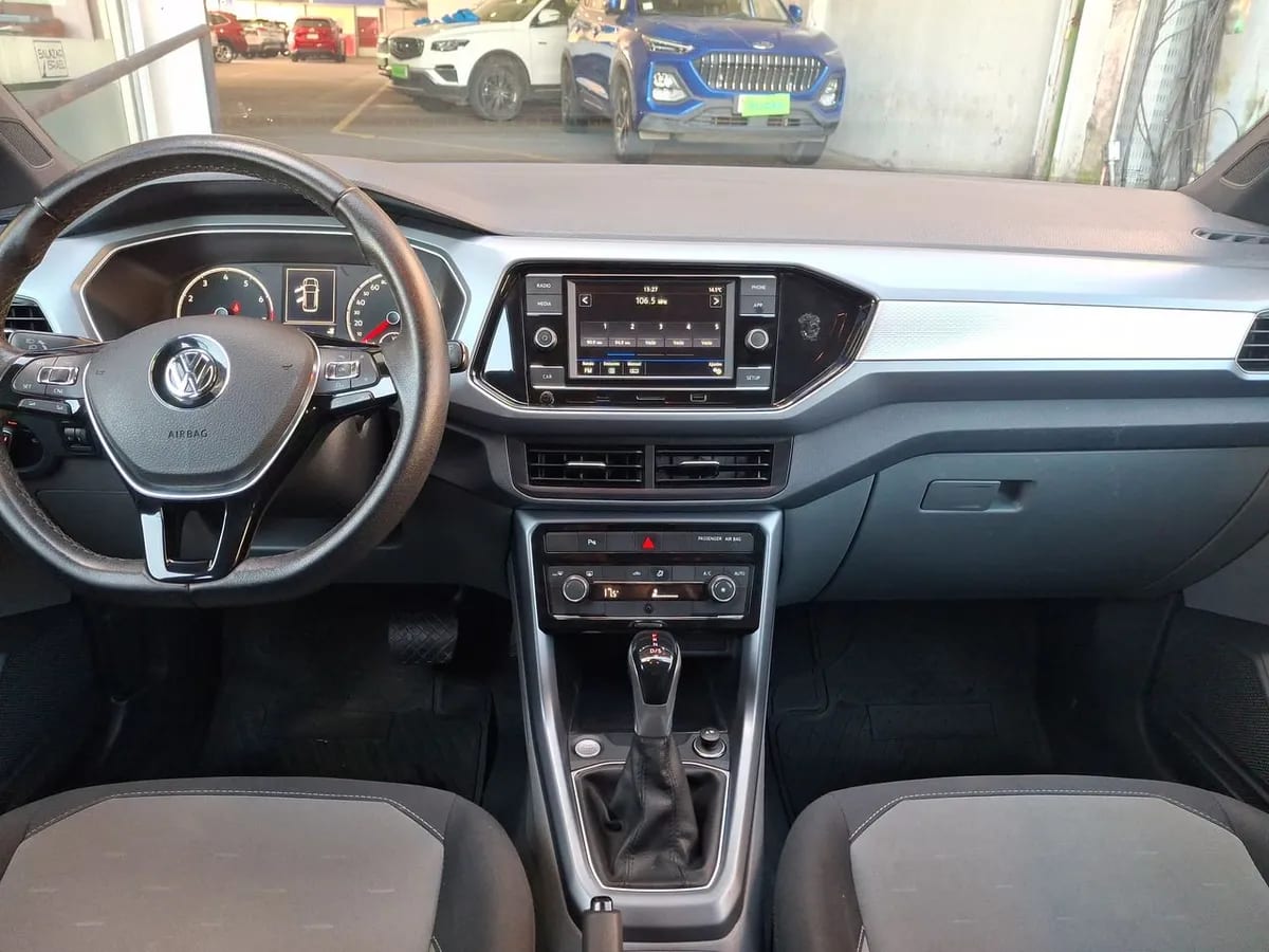 Volkswagen T-Cross 1.6 Comfortline 4x2 110 Hp At 5p año 2021