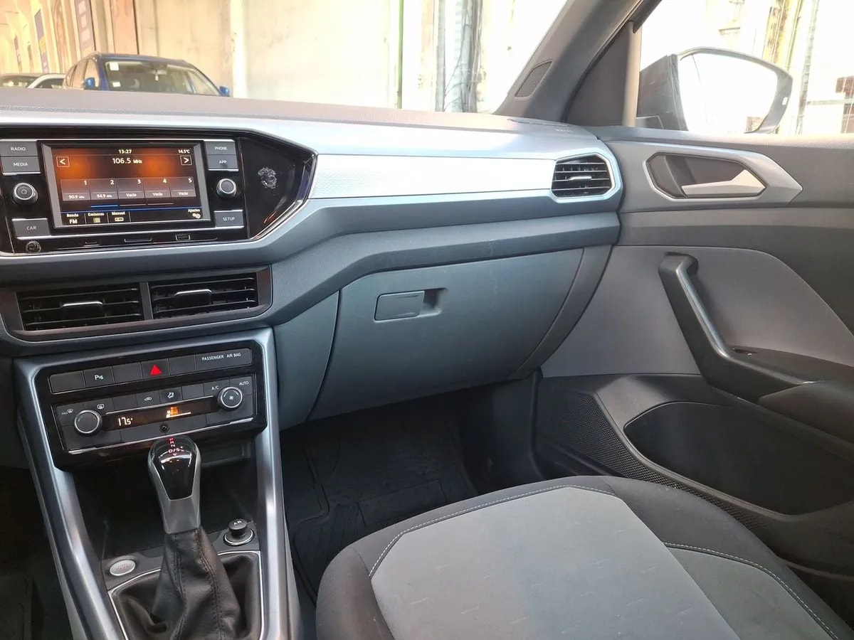 Volkswagen T-Cross 1.6 Comfortline 4x2 110 Hp At 5p año 2021