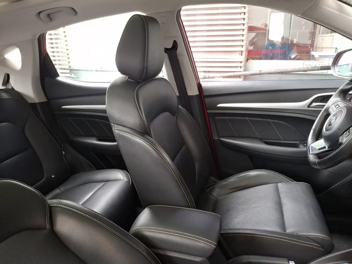 MG Mg Zs 1.5 Comfort 4x2 At 5p año 2023