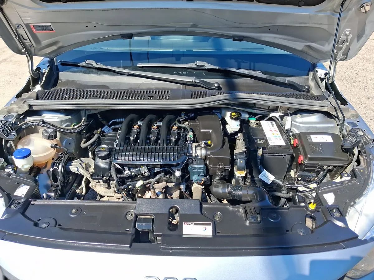 Peugeot 208 1.2 Puretech Active Pack 75 4x2 Mt 5p año 2023