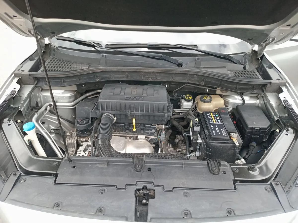 MG Mg Zx 1.5 Dlx 4x2 Mt 5p año 2023