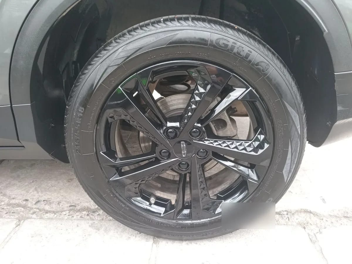 Geely Coolray 1.5 Exclusive 4x2 At 5p año 2023