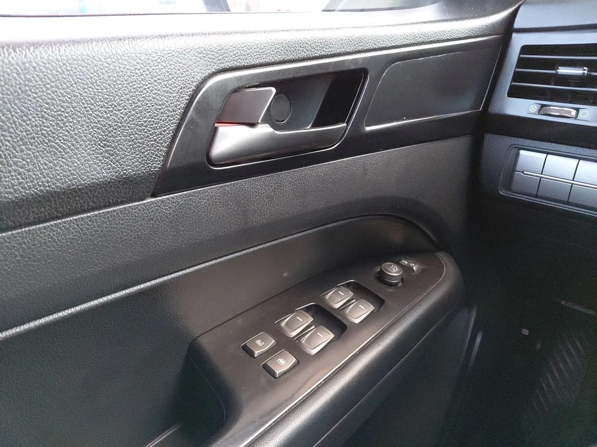 Ssangyong Musso 2.2 Grand Glx Td Diesel 2wd Full Mt 4p año 2021