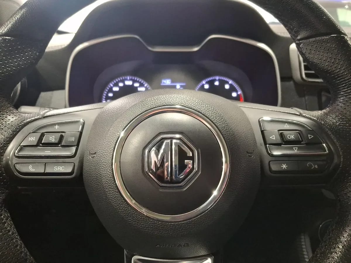 MG Mg Zs 1.5 Comfort 4x2 At 5p año 2023