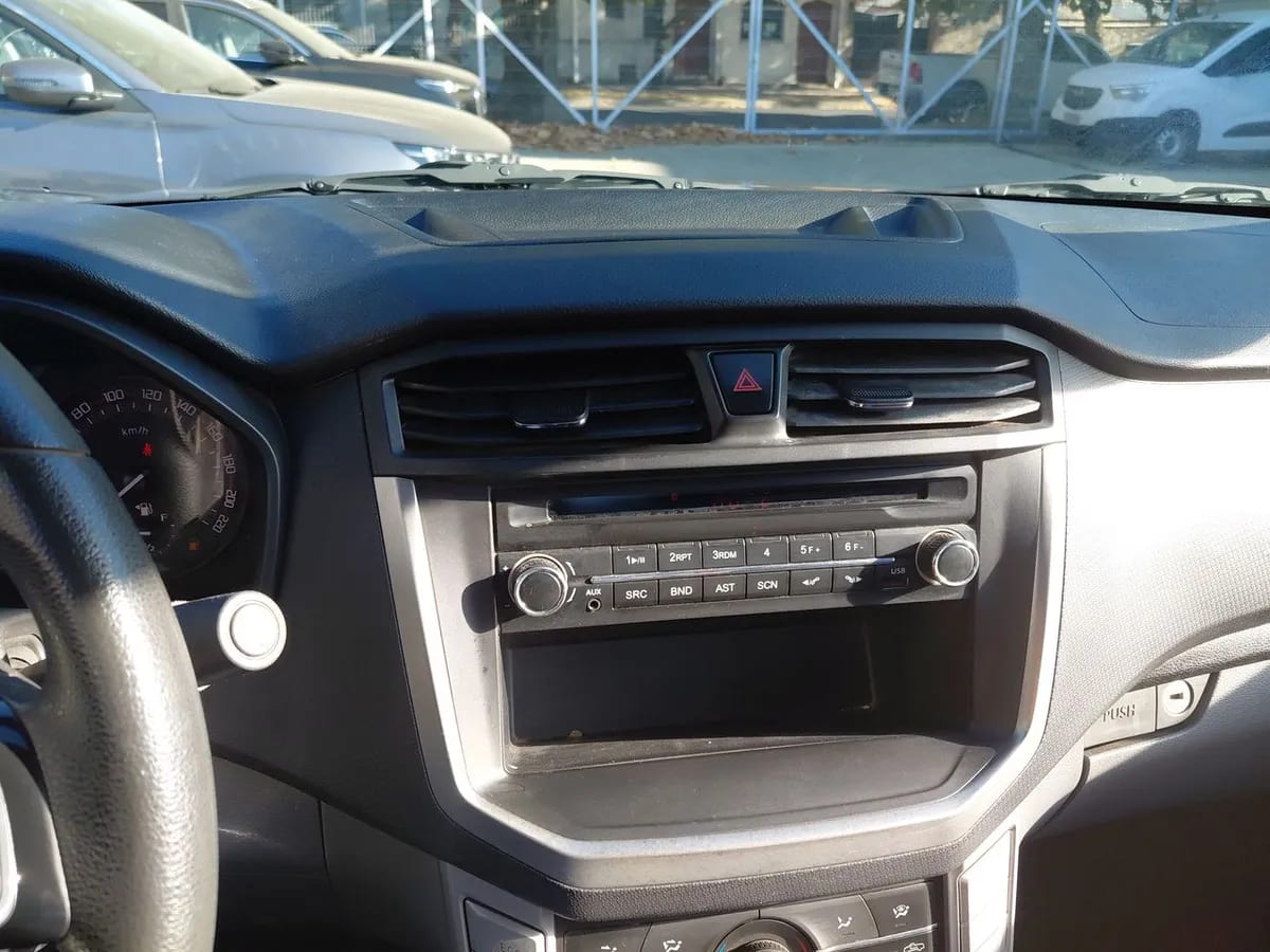 Maxus T60 2.0 Dx Diesel 4x2 Dob. Cab. Euro6 6mt 4p año 2024