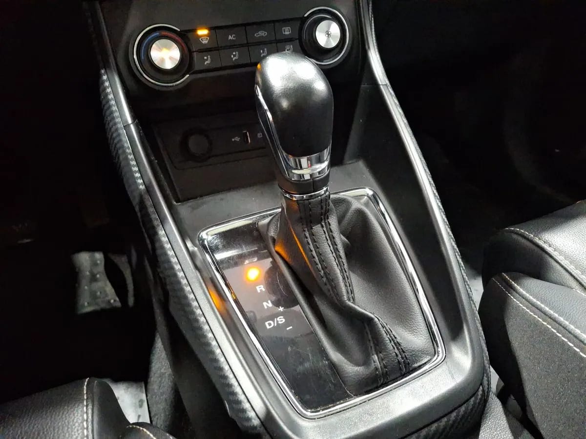 MG Mg Zs 1.5 Comfort 4x2 At 5p año 2023