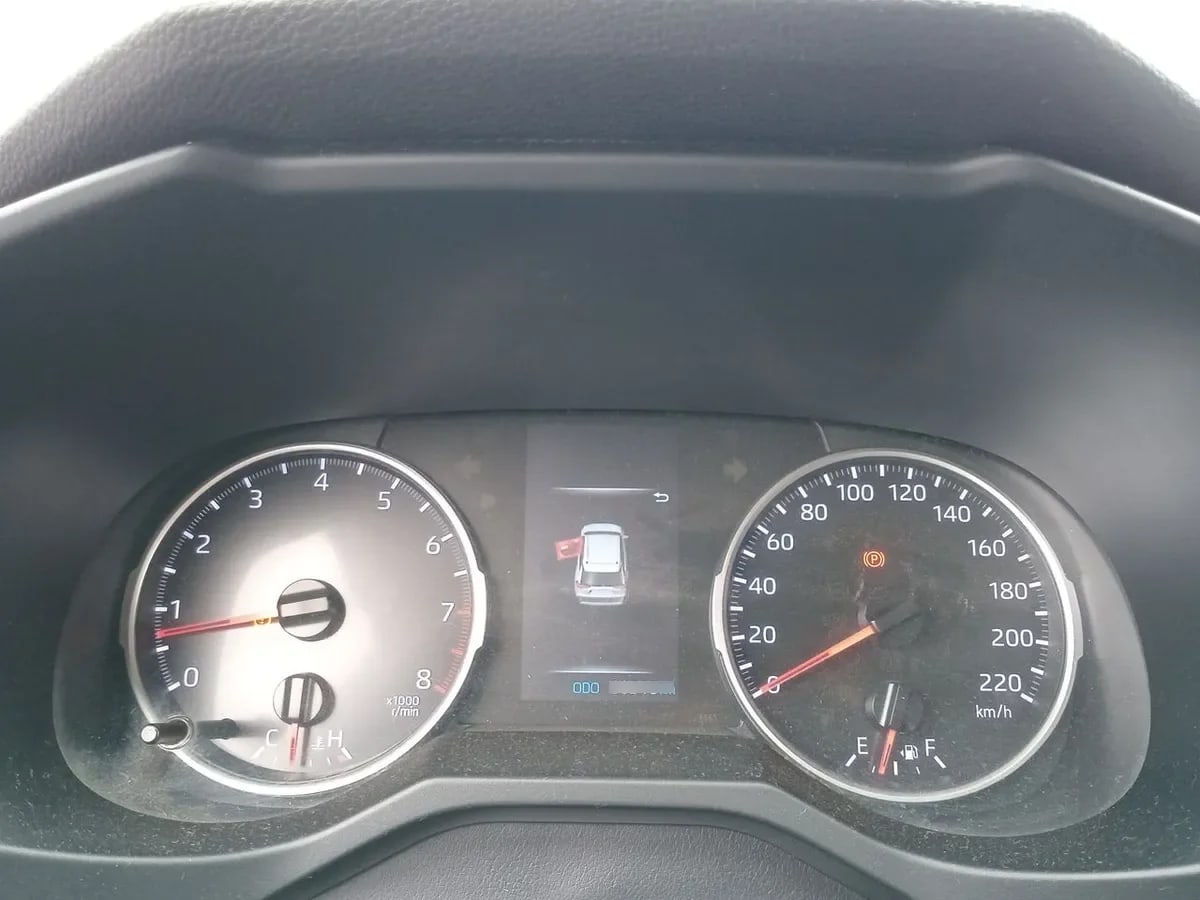Toyota Rav 4 2.0 Le 4x4 Mt 5p año 2022