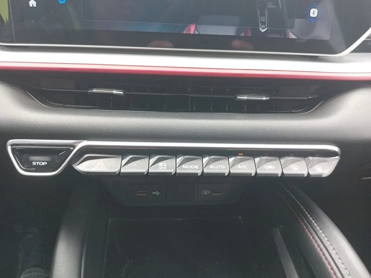 Geely Coolray 1.5 Exclusive 4x2 At 5p año 2023