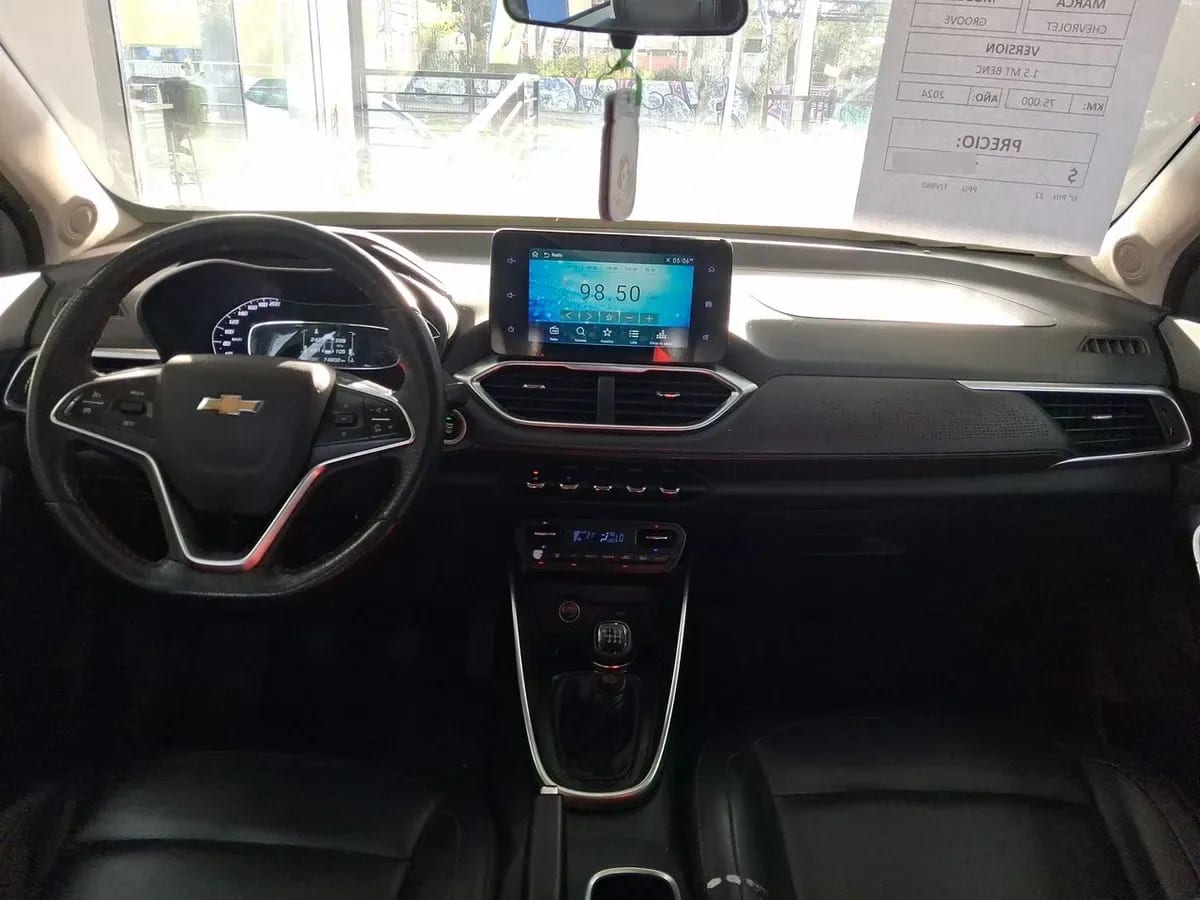 Chevrolet Groove 1.5 Premier P 4x2 Mt 5p año 2024