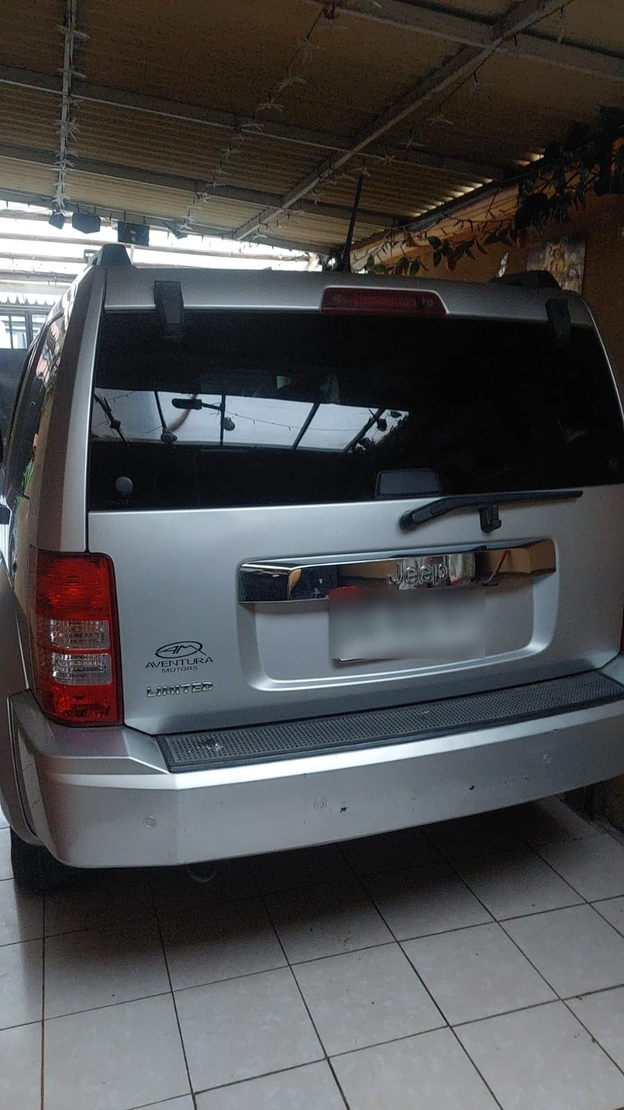 JEEP CHEROKEE 3.7 Limited At año 2011