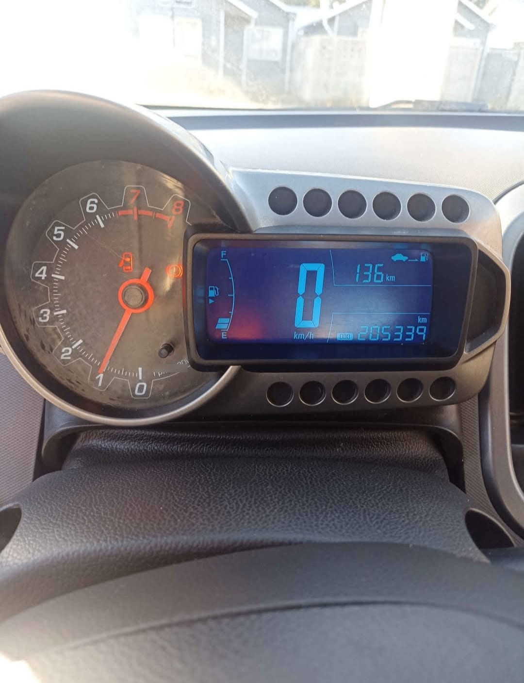 CHEVROLET SONIC 1.6 Hb 5p Mt año 2013