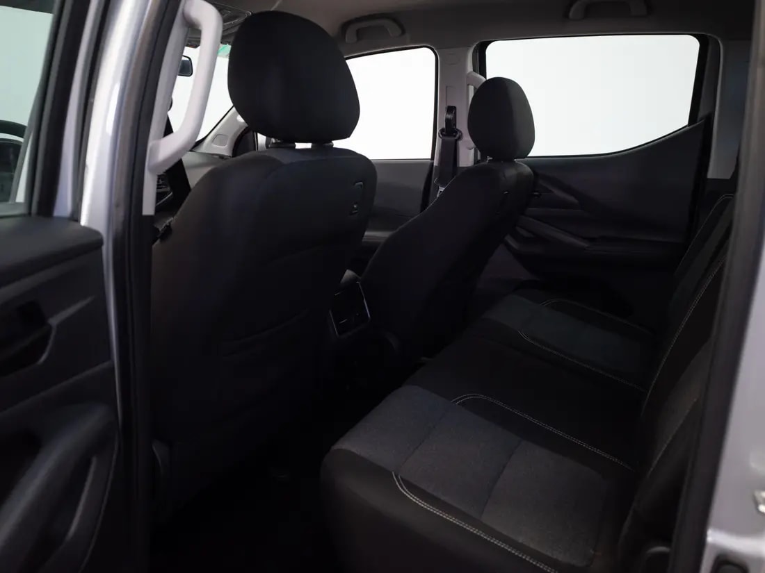 Peugeot Landtrek Landtrek Active Diesel 180hp 4x4 At año 2025