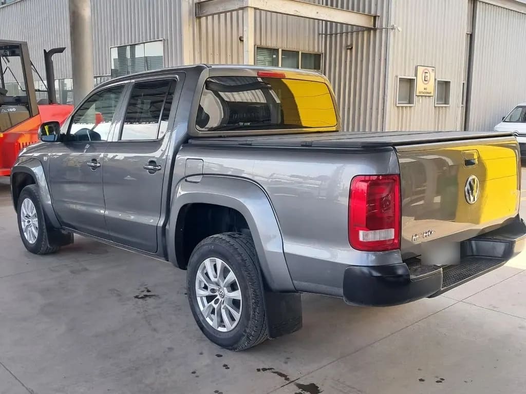 Volkswagen Amarok Comfortline At 4x4 2.0 año 2023