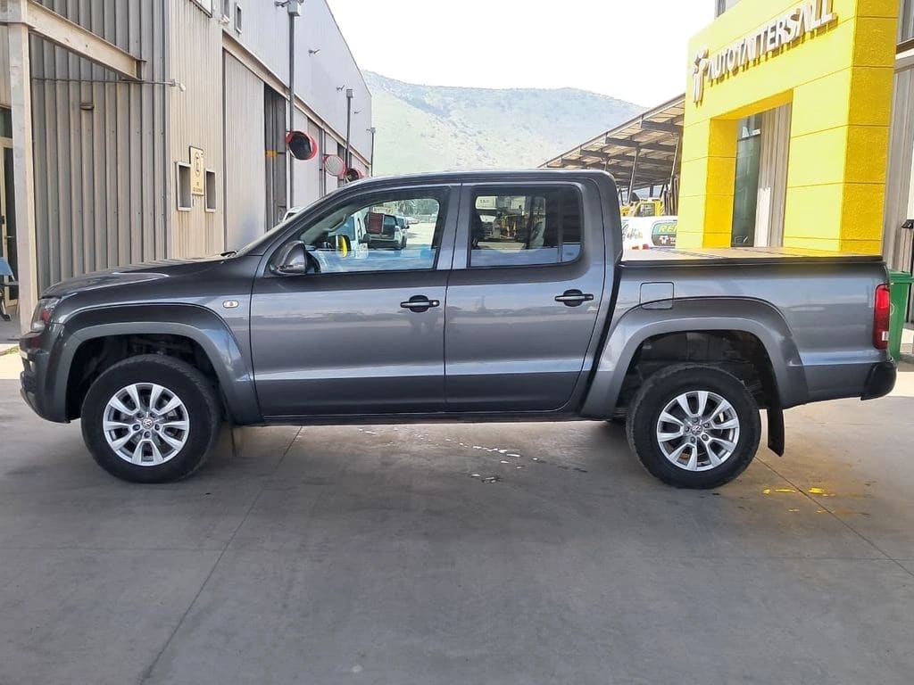 Volkswagen Amarok Comfortline At 4x4 2.0 año 2023