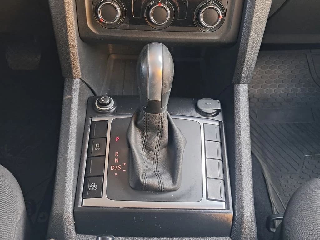 Volkswagen Amarok Comfortline At 4x4 2.0 año 2023