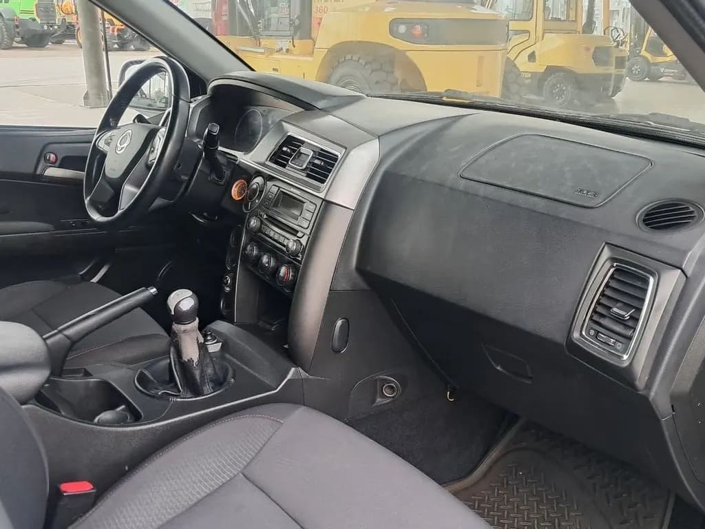 Ssangyong Actyon Sports 2.2 Mt 4x2 año 2020
