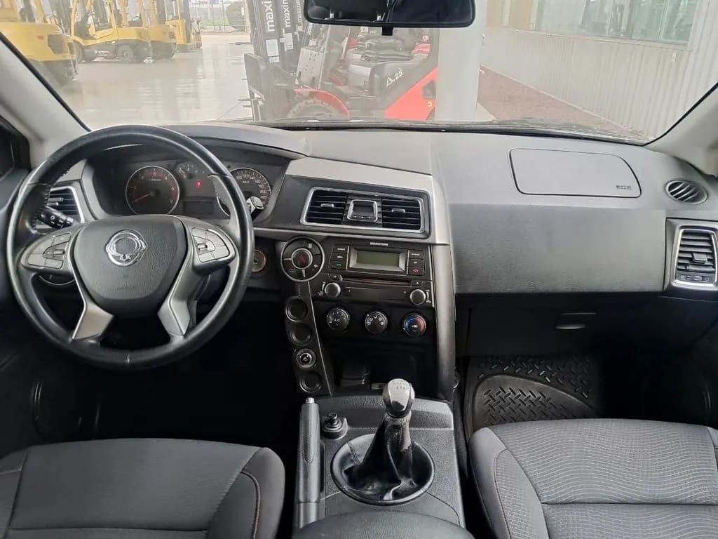 Ssangyong Actyon Sports 2.2 Mt 4x2 año 2020