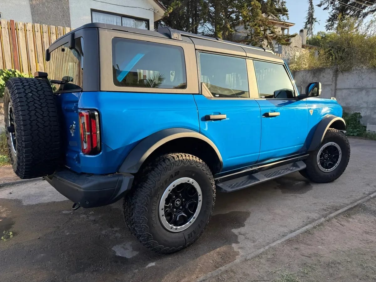 FORD BRONCO 2.0 Badlands At 4x4 año 2026