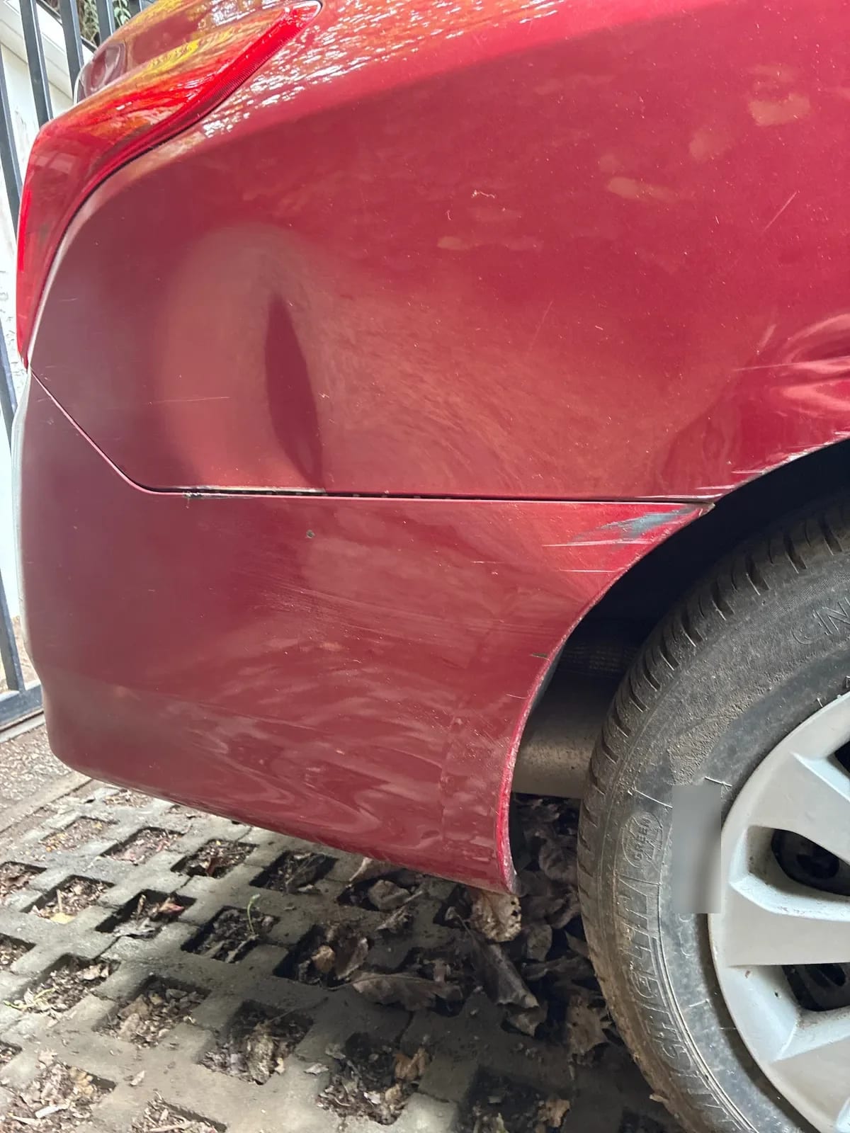 NISSAN VERSA 1.6 Sense Mt Nlb-151 año 2015