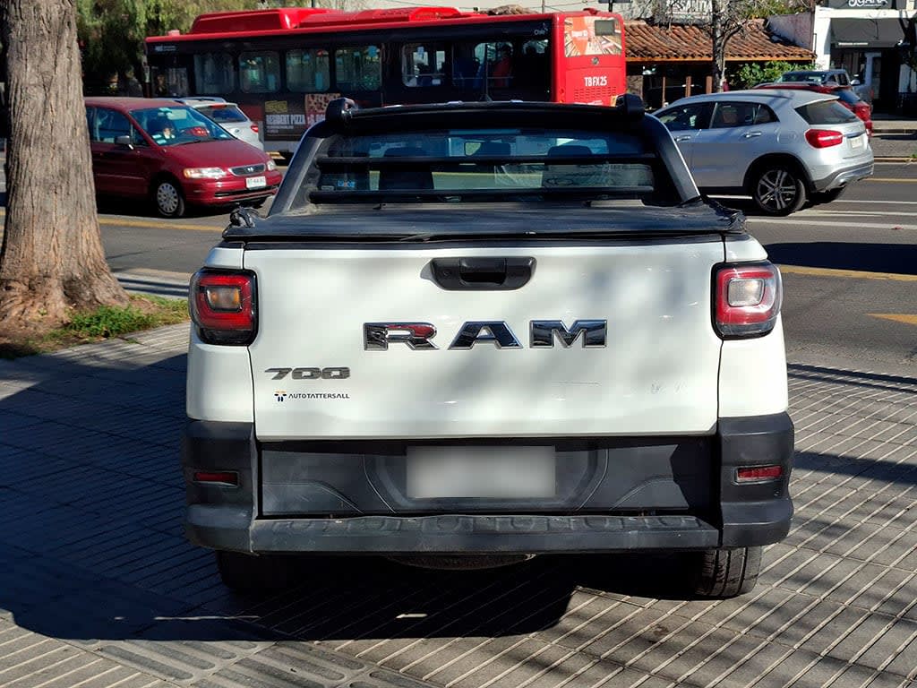 Ram 700 700 Dc Slt año 2021