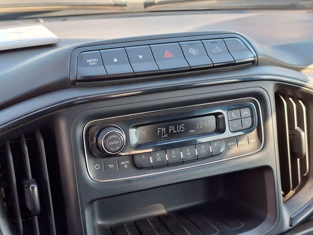 Ram 700 700 Dc Slt año 2021