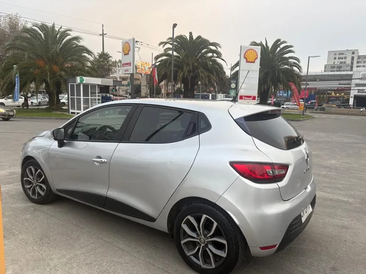 RENAULT CLIO 1.2 Iv Expression Fl Mt año 2017