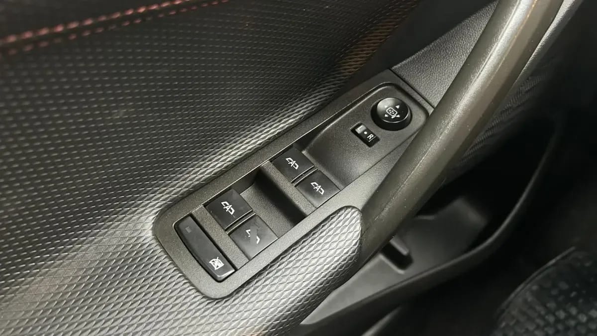Chevrolet Tracker Rs 1.2t Aut año 2024